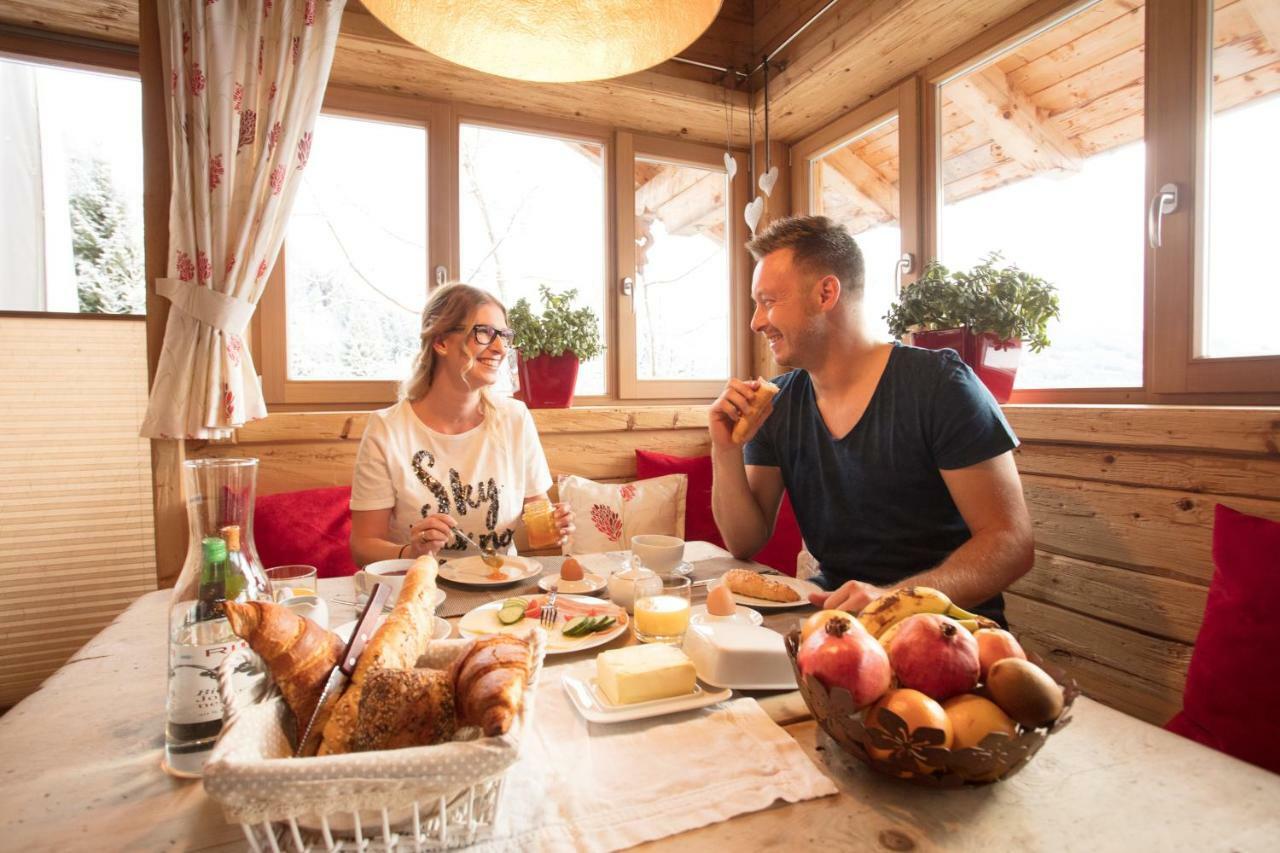 Chalet Laerchenzipf プファルヴェルフェン エクステリア 写真